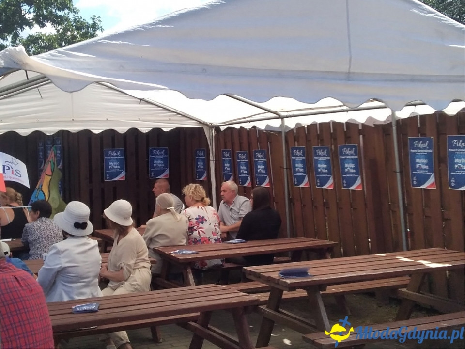 Piknik Prawa i Sprawiedliwości w Nowej Wsi Lęborskiej