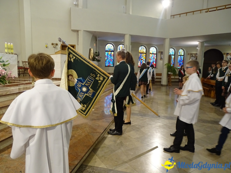 Uroczysta Msza św. na zakończenie Roku Szkolnego 2018/2019 w Zespole Szkół Jezuitów