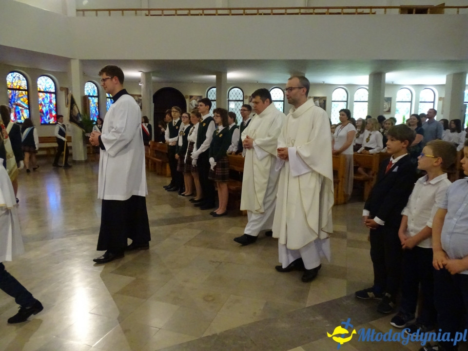 Uroczysta Msza św. na zakończenie Roku Szkolnego 2018/2019 w Zespole Szkół Jezuitów