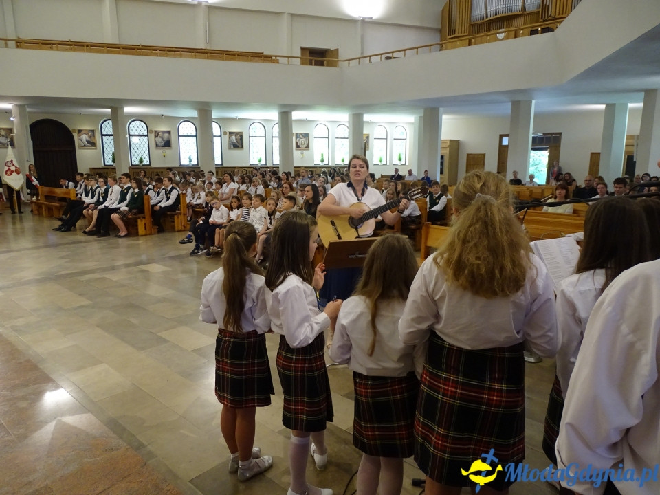 Uroczysta Msza św. na zakończenie Roku Szkolnego 2018/2019 w Zespole Szkół Jezuitów