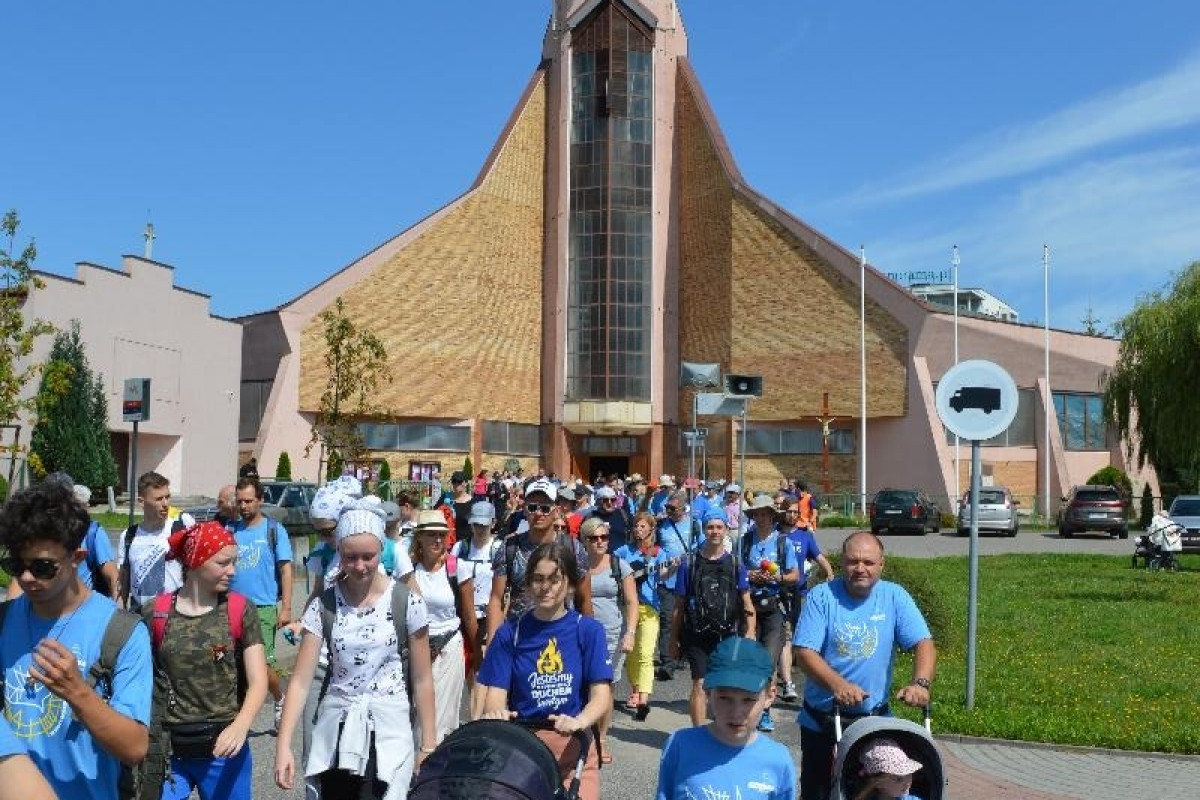 Pielgrzymka 2019 Dzień pierwszy - Gdynia - Chwaszczyno - Żukowo