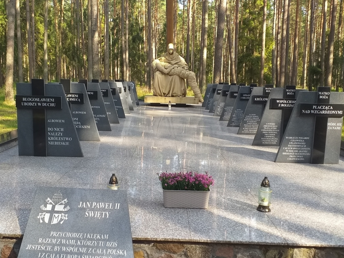 Piaśnica - to tu Niemcy mordowali Polaków