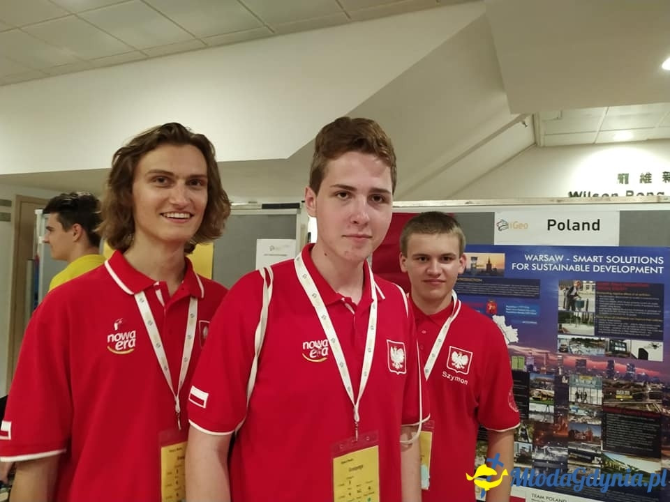 Uczeń gdyńskiej Trójki srebrnym medalistą w Hongkongu