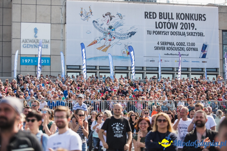 Gdyński Smog Wawelski mistrzem Konkursu Lotów Red Bull
