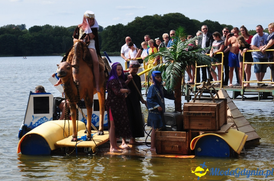 Gdyński trolejbus w wyścigu z wielbłądem