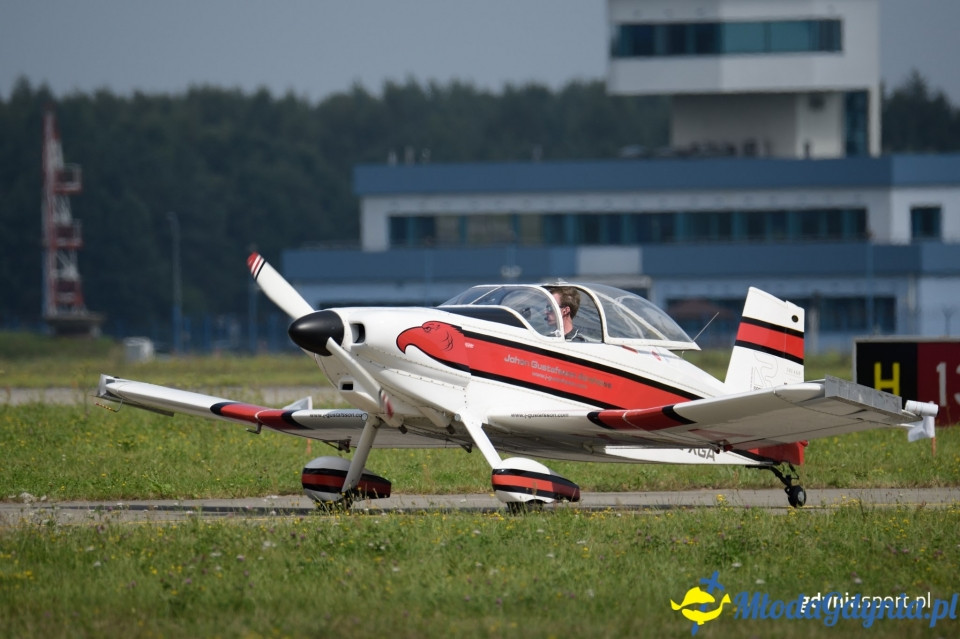 Lotos Gdynia Aerobaltic - Lotnisko (sobota)