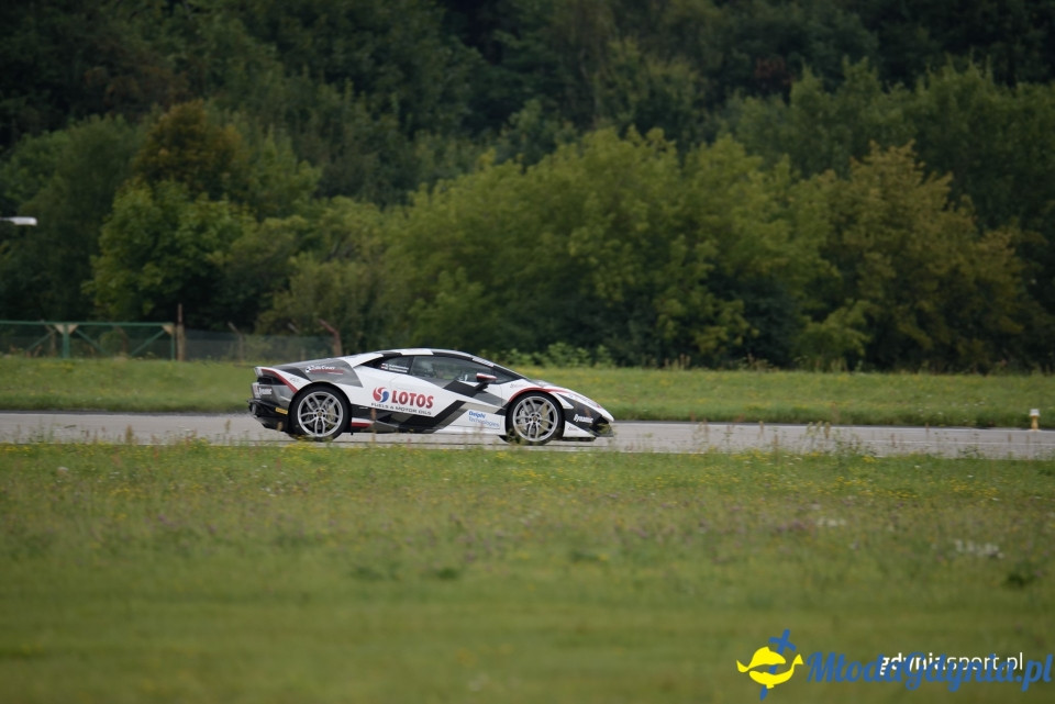 Lotos Gdynia Aerobaltic - Lotnisko (sobota)