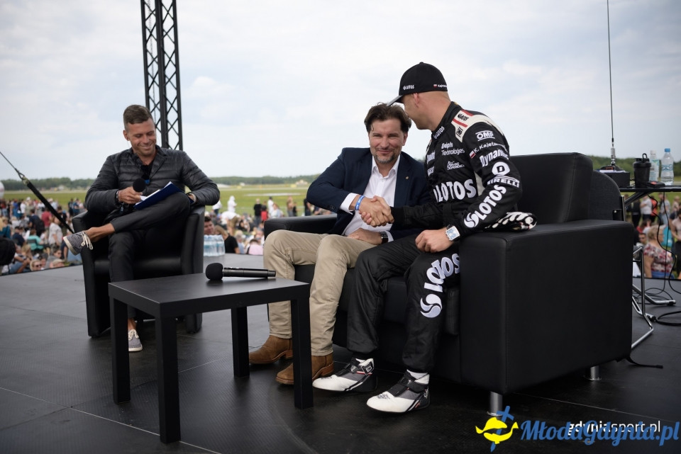 Lotos Gdynia Aerobaltic - Lotnisko (sobota)