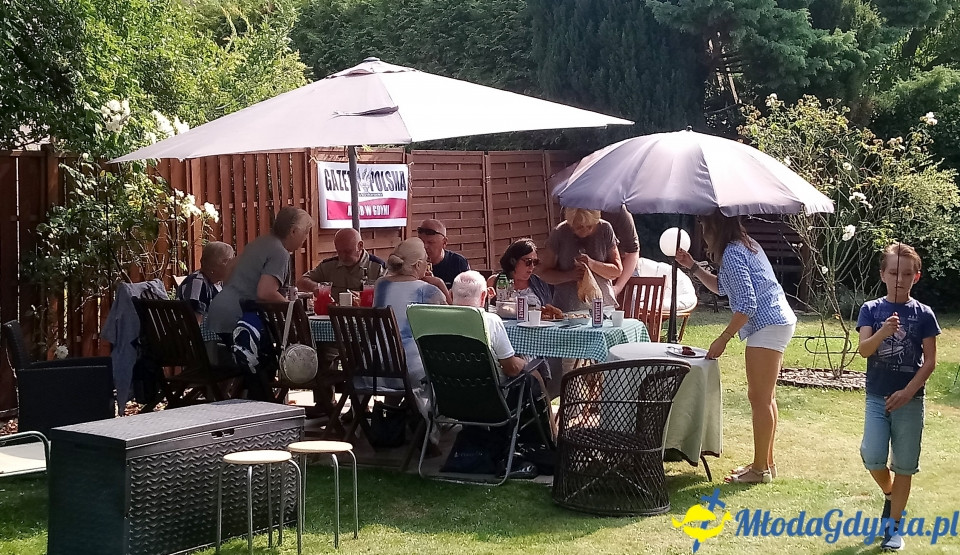 2019-08-31, Grill i kociołek Gdyńskiego Klubu Gazety Polskiej w ogrodach orłowskich