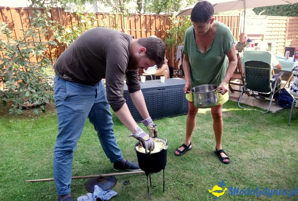 2019-08-31, Grill i kociołek Gdyńskiego Klubu Gazety Polskiej w ogrodach orłowskich