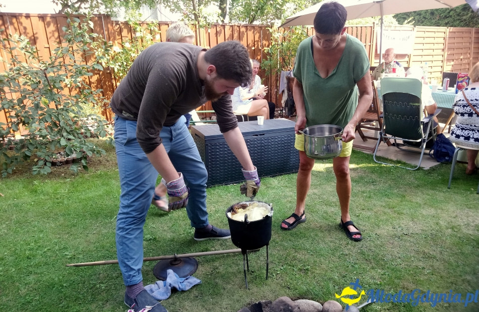 2019-08-31, Grill i kociołek Gdyńskiego Klubu Gazety Polskiej w ogrodach orłowskich