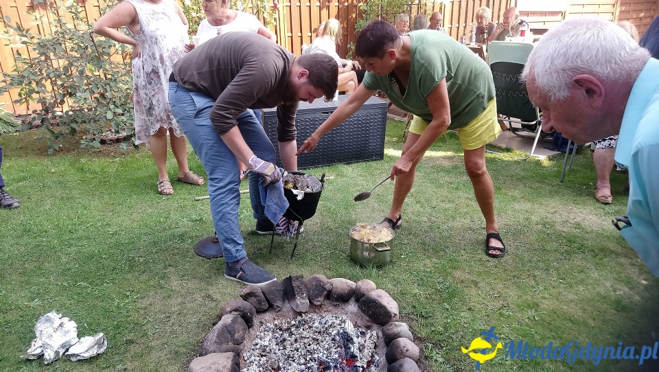 2019-08-31, Grill i kociołek Gdyńskiego Klubu Gazety Polskiej w ogrodach orłowskich
