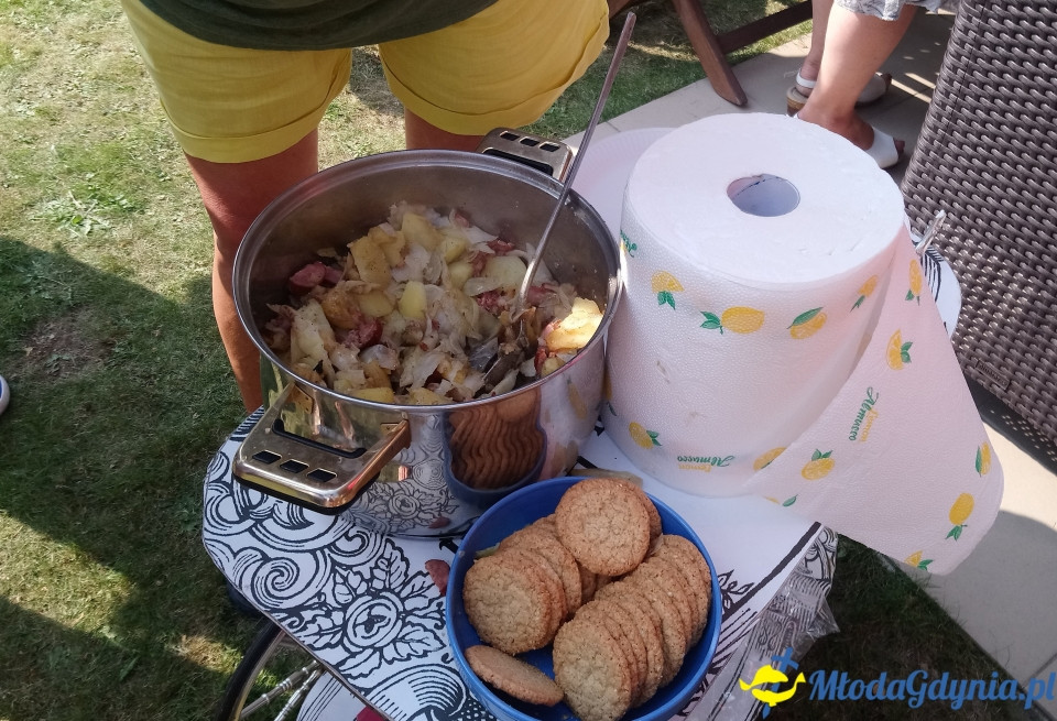 2019-08-31, Grill i kociołek Gdyńskiego Klubu Gazety Polskiej w ogrodach orłowskich