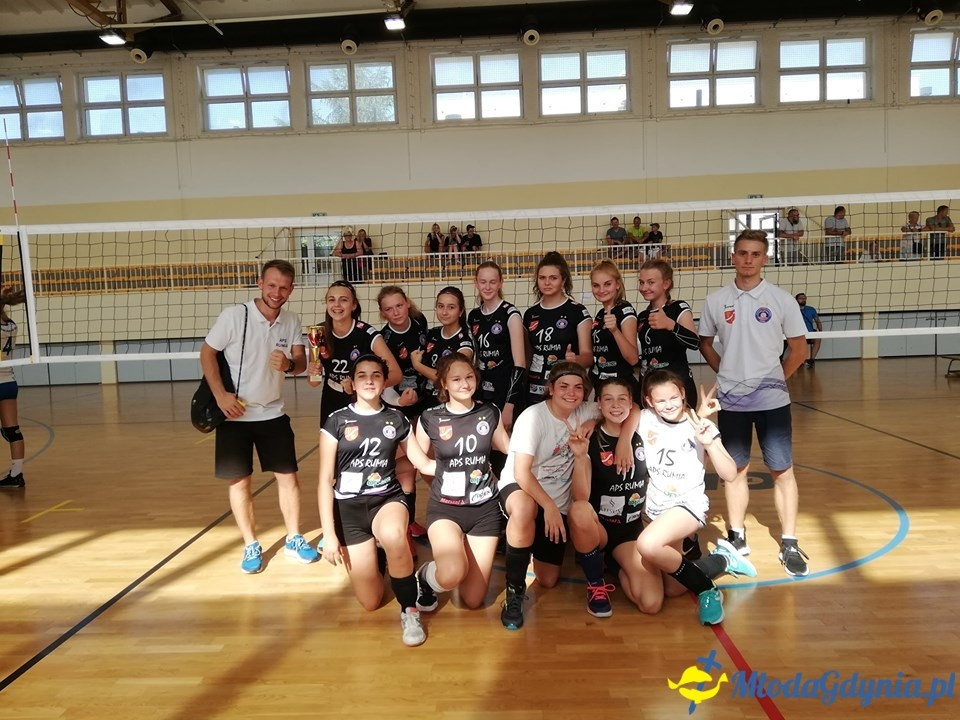 Otwarte Młodzieżowe Mistrzostwa Gdyni w Piłce Siatkowej - młodziczki