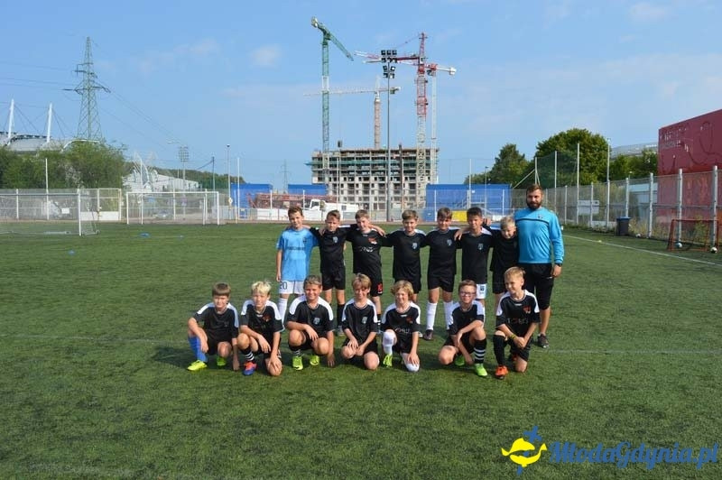 MŁODZICY POMORZANINA GDYNIA D2 ULEGLI JEDYNCE