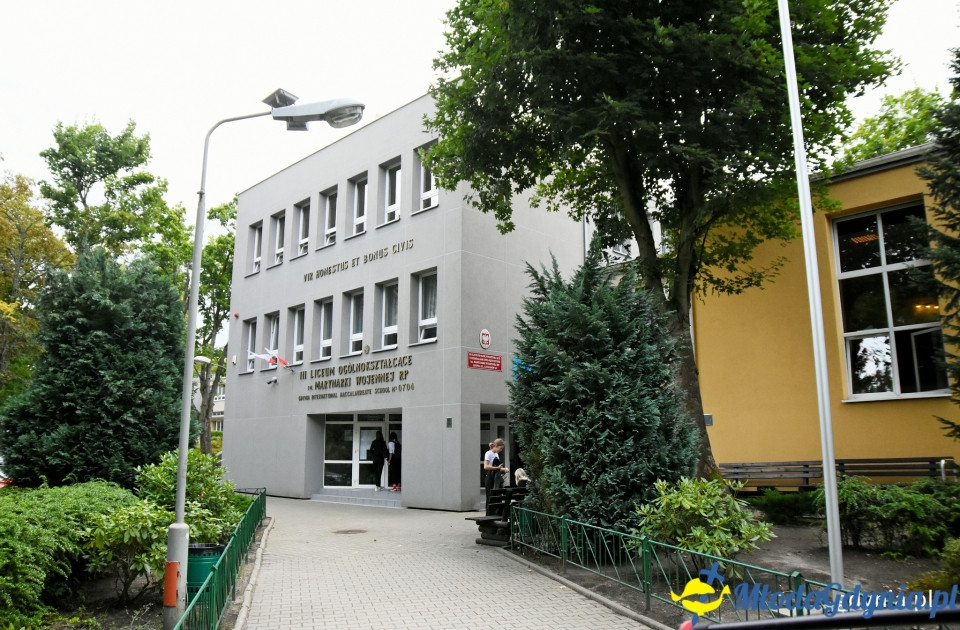 Absolwentki III LO wśród najlepszych maturzystek na świecie