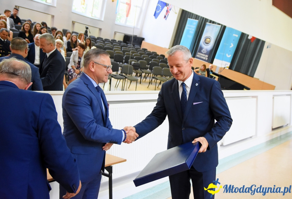 Absolwentki III LO wśród najlepszych maturzystek na świecie