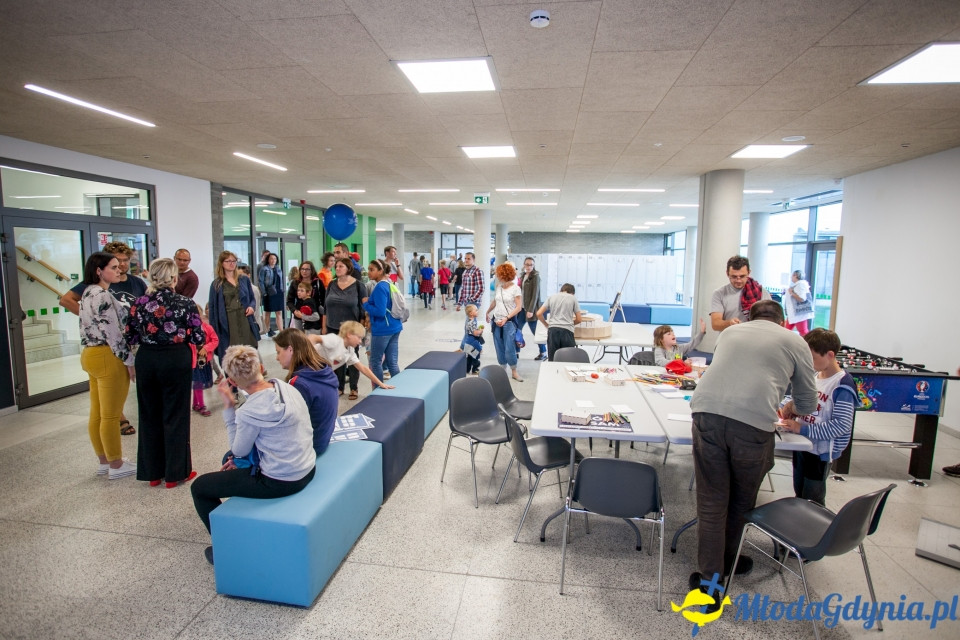 Totalny kosmos na Chwarznie-Wiczlinie