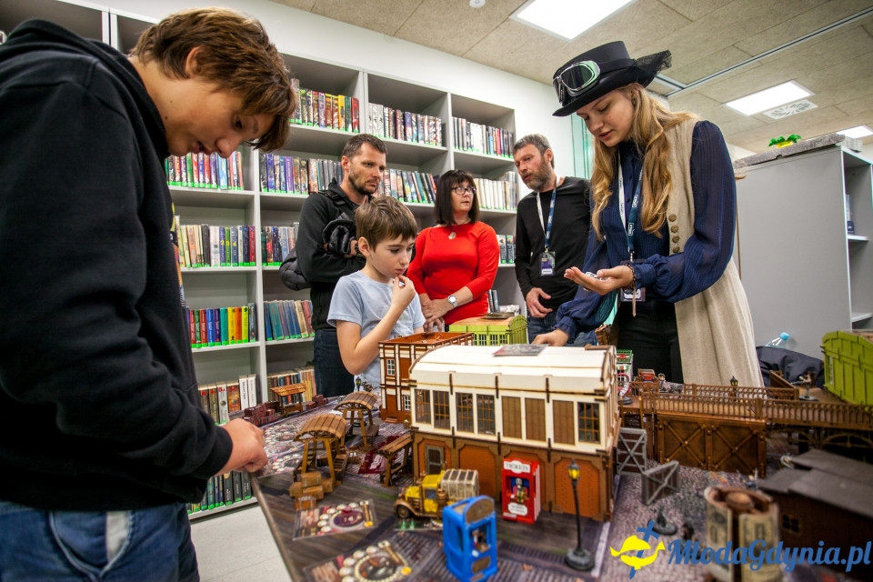 Totalny kosmos na Chwarznie-Wiczlinie