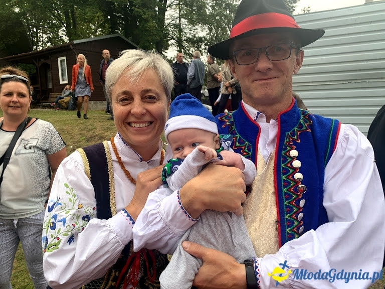 Dożynki Parafialne i X Festyn Kaszubski Chwaszczyno, Tuchom, Karczemki