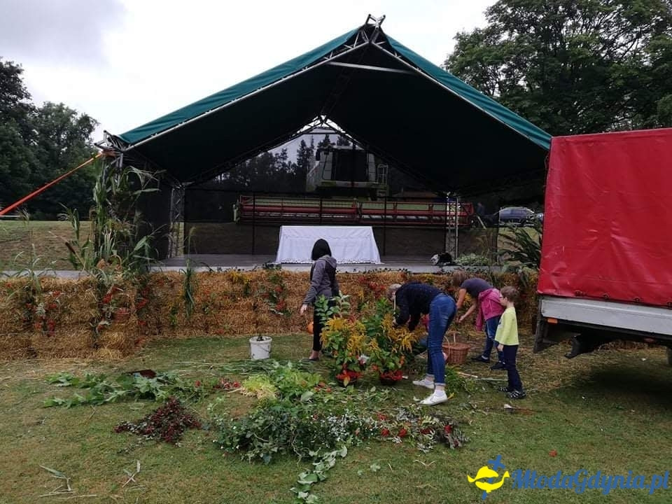 Dożynki Parafialne i X Festyn Kaszubski Chwaszczyno, Tuchom, Karczemki