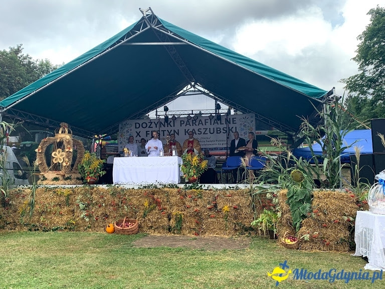 Dożynki Parafialne i X Festyn Kaszubski Chwaszczyno, Tuchom, Karczemki