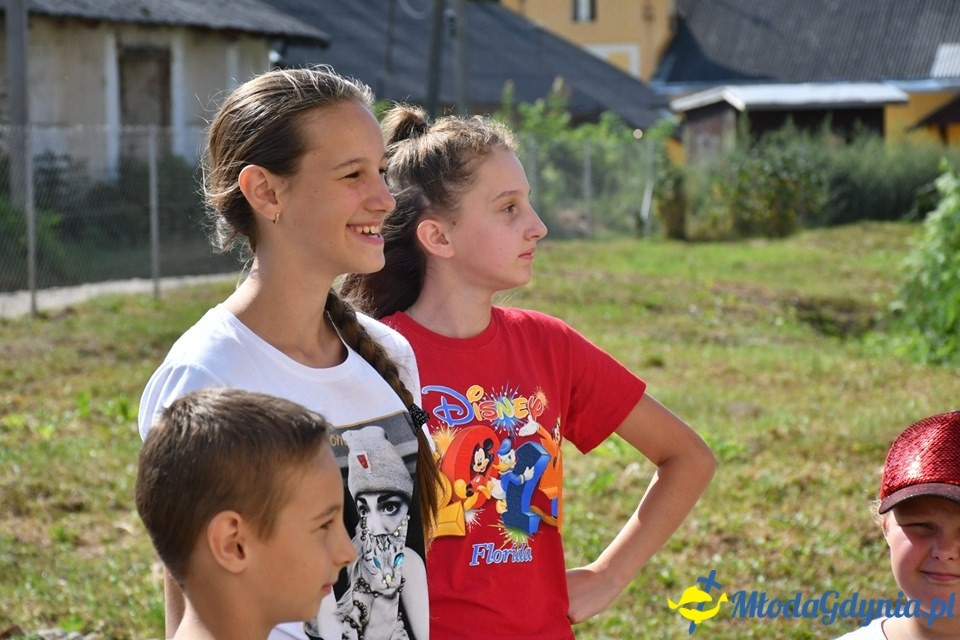 Roksana Dawidowska i Janek Ruszniak w wolontariacie na Ukrainie