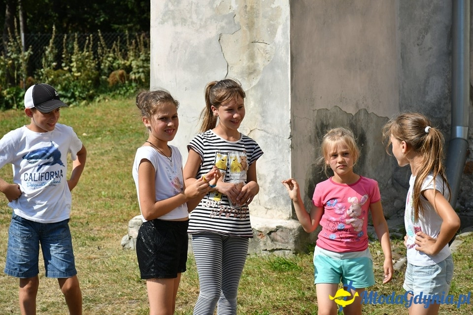 Roksana Dawidowska i Janek Ruszniak w wolontariacie na Ukrainie