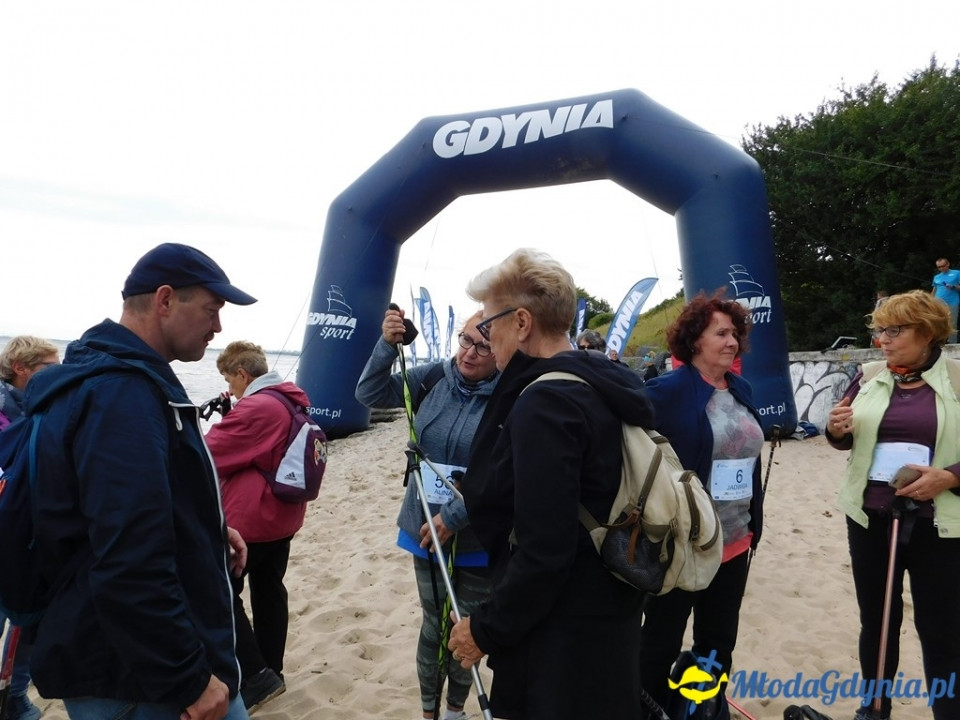 Marsz charytatywny - Od mola do mola - Piaskiem w raka - 15.09.2019