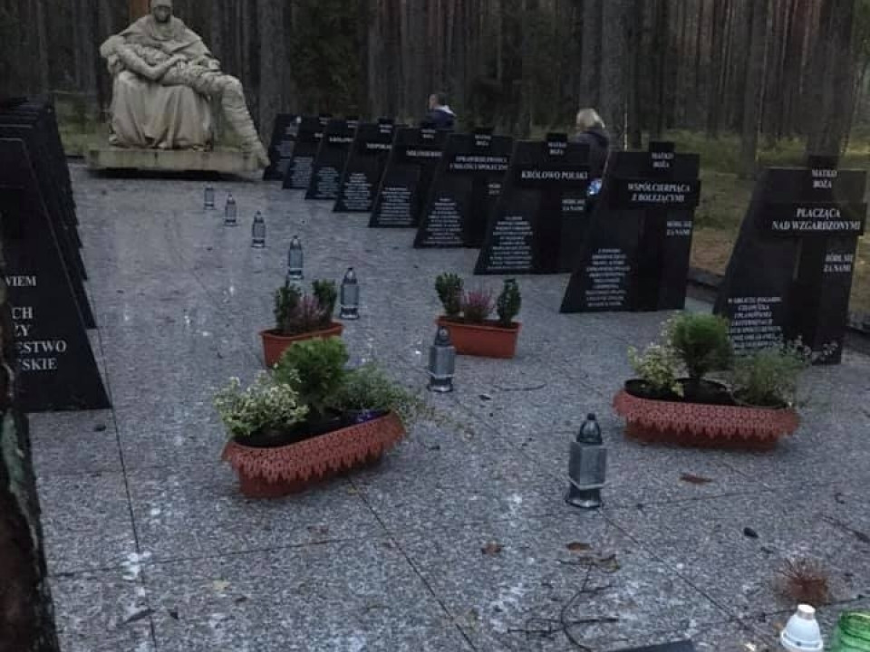 Piaśnicka Msza Żałobna - połączone chóry w Lesie Piaśnickim 17.09.2019