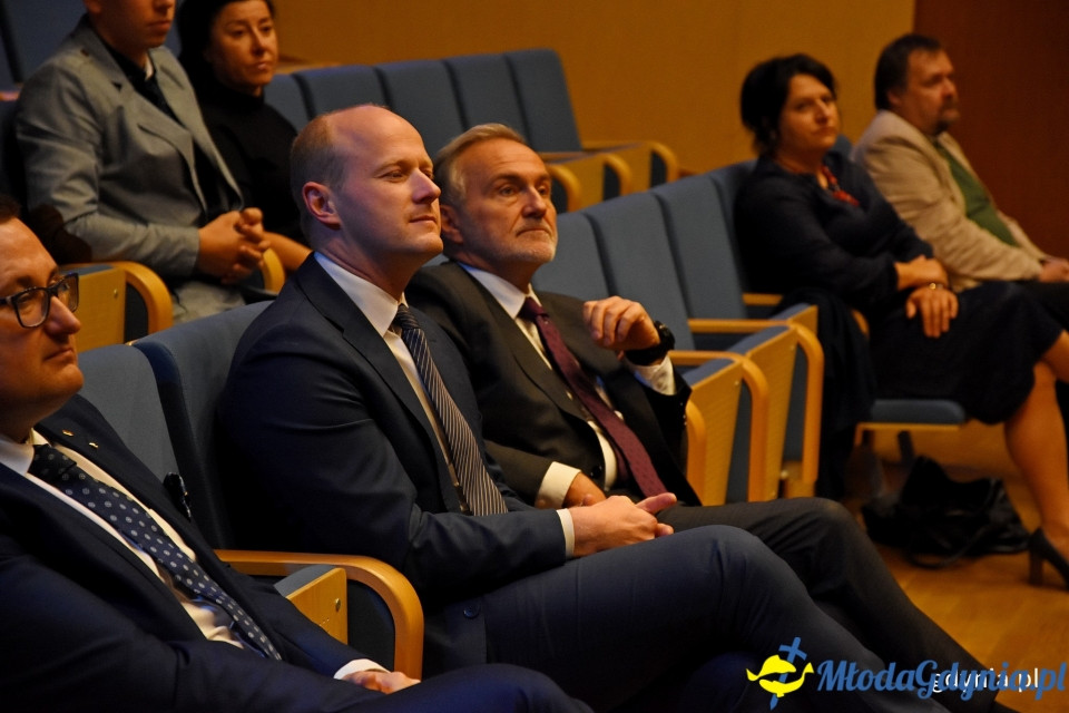 Najlepsi gdyńscy maturzyści 2019 nagrodzeni