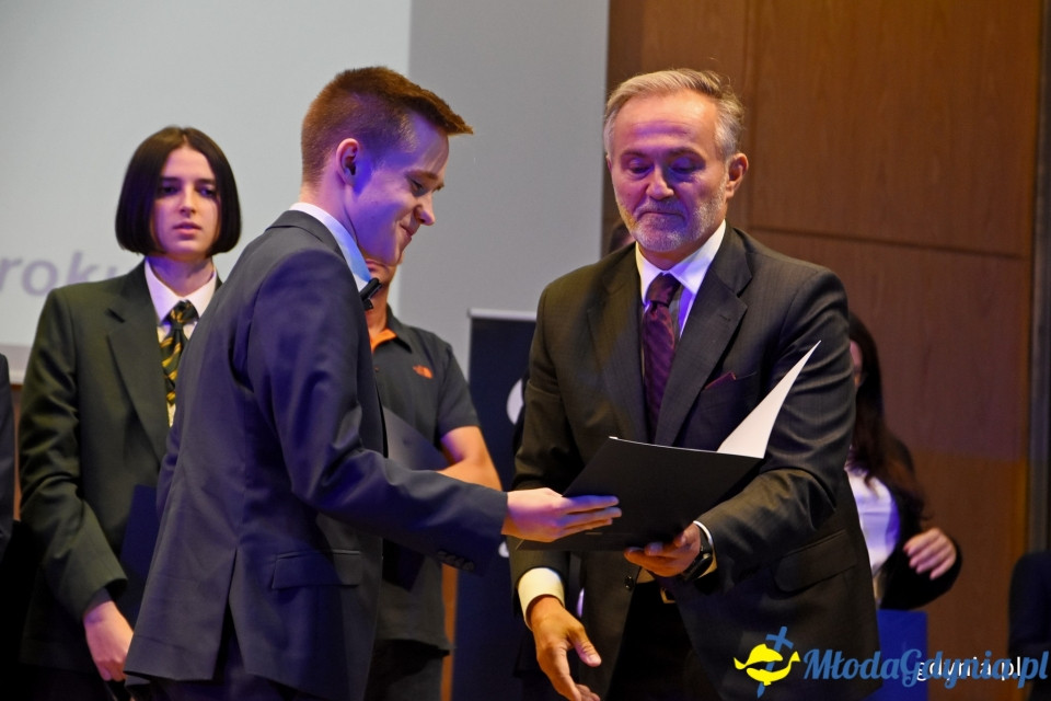 Najlepsi gdyńscy maturzyści 2019 nagrodzeni