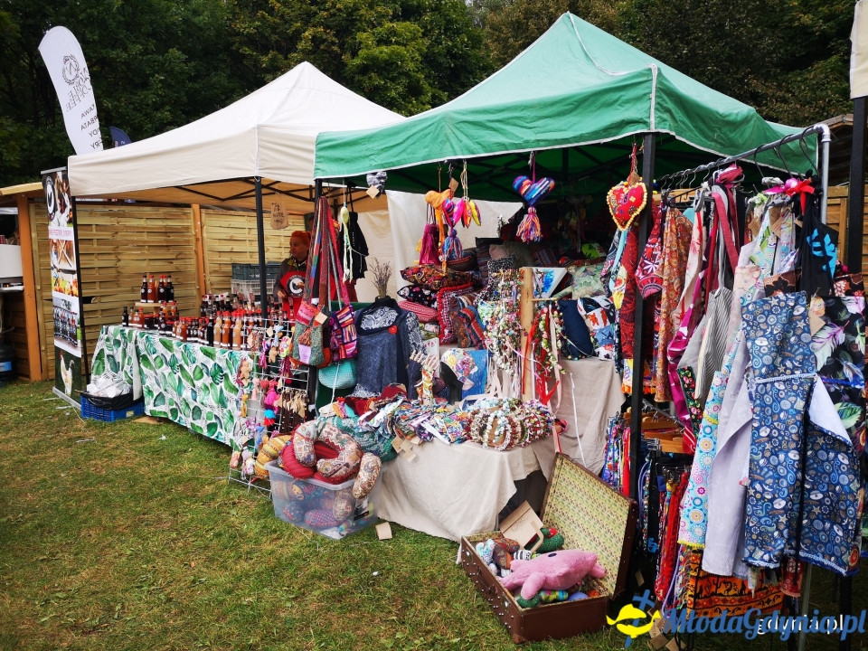 Regionalne smaki i ogrodowe inspiracje na Darach Ziemi