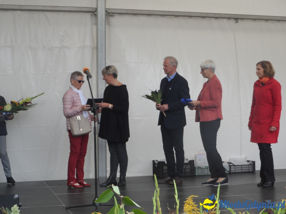 Regionalne smaki i ogrodowe inspiracje na Darach Ziemi