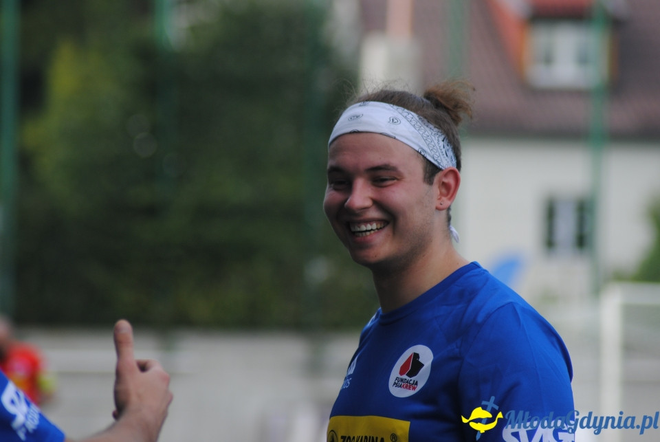 Drugi Charytatywny mecz o Psią Krew ? czyli Komicy vs Raperzy