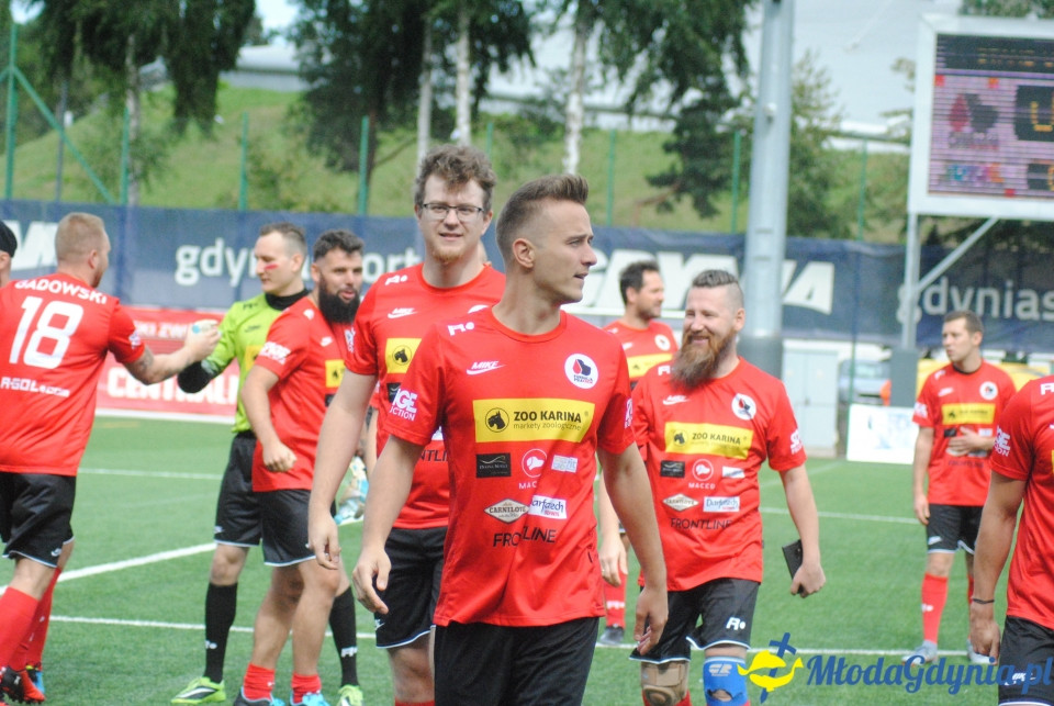 Drugi Charytatywny mecz o Psią Krew ? czyli Komicy vs Raperzy