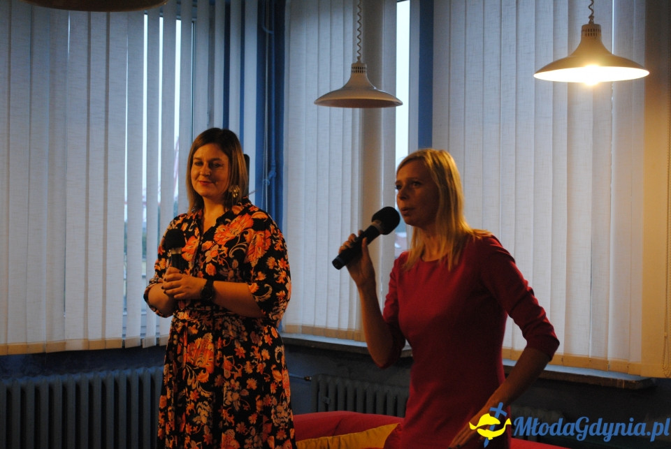 Spotkanie autorskie z Magdaleną Witkiewicz w Bibliotece Obłuże - 27.09.2019
