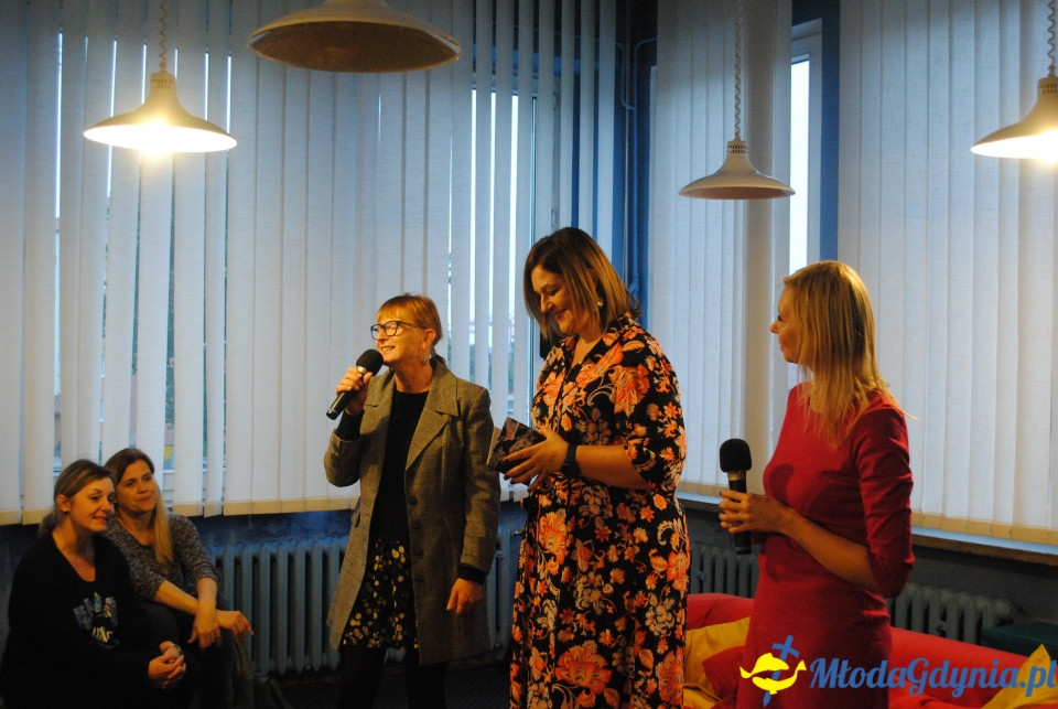 Spotkanie autorskie z Magdaleną Witkiewicz w Bibliotece Obłuże - 27.09.2019