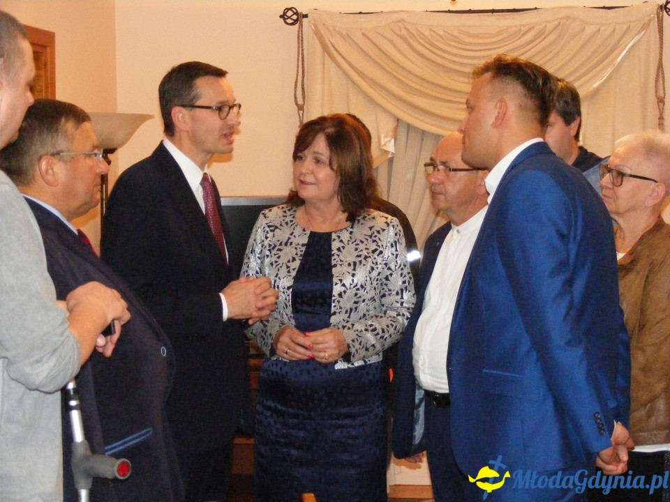 Premier Mateusz Morawiecki - spotkanie ze sztabem poseł Małgorzaty Zwiercan