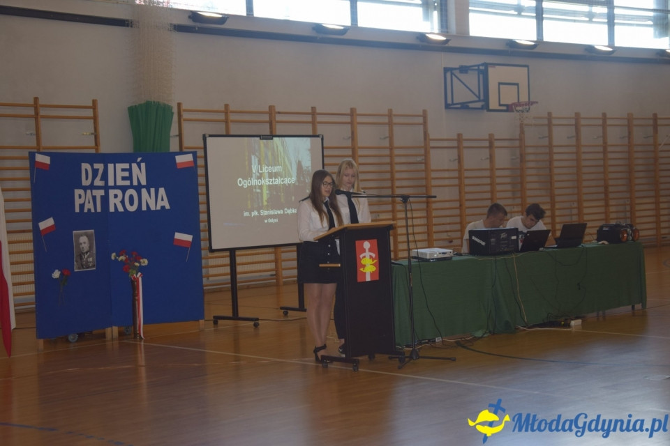 V LO - Ślubowanie klas pierwszych