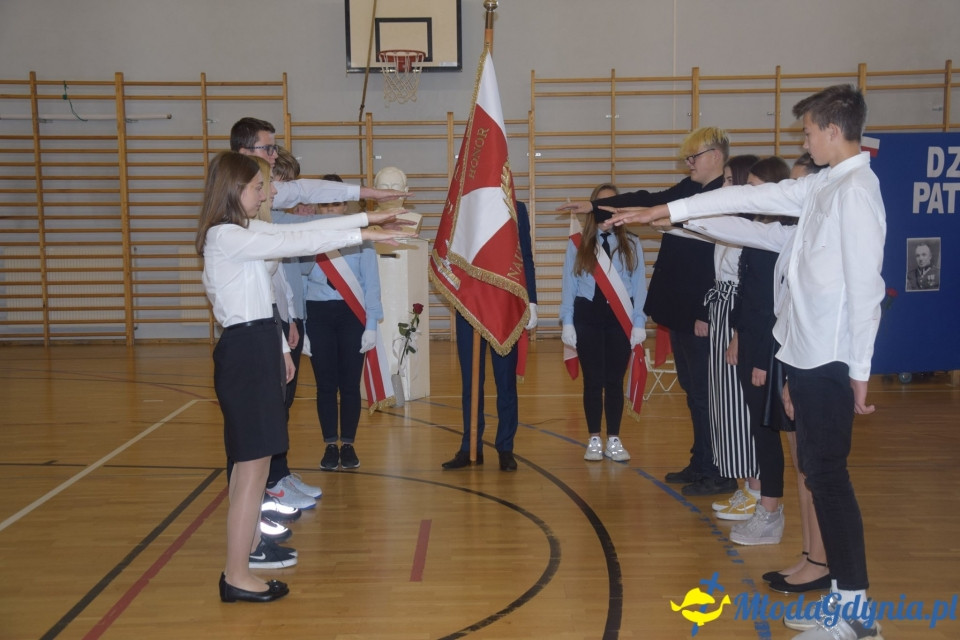 V LO - Ślubowanie klas pierwszych