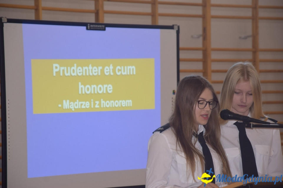 V LO - Ślubowanie klas pierwszych