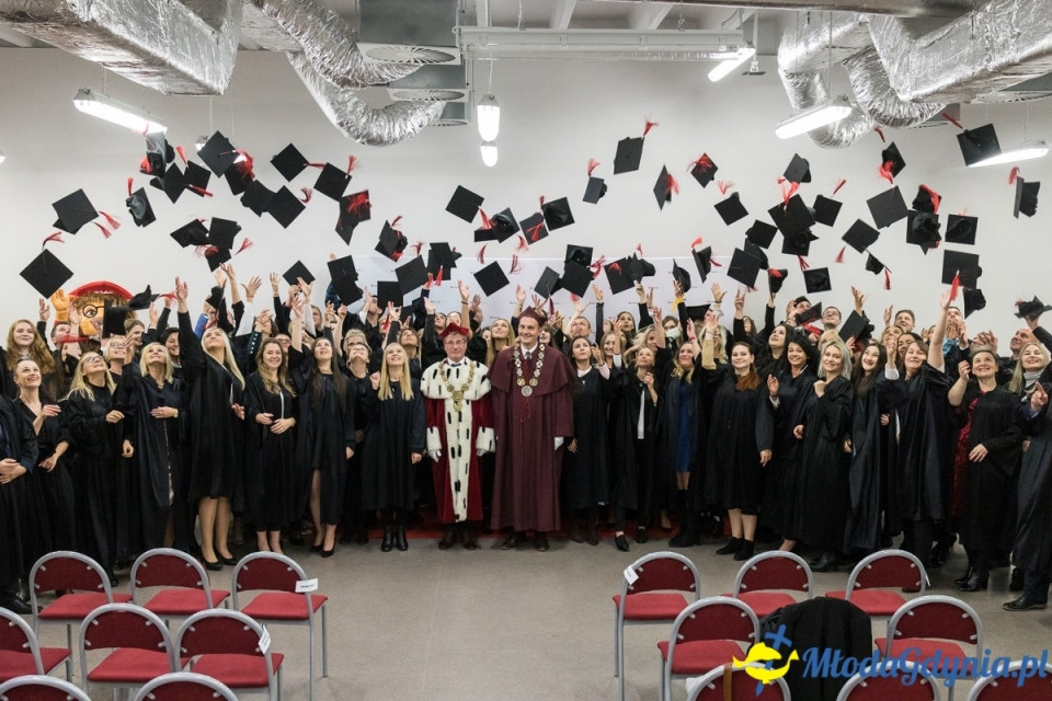 Gala dyplomowa WSAiB Gdynia 2019