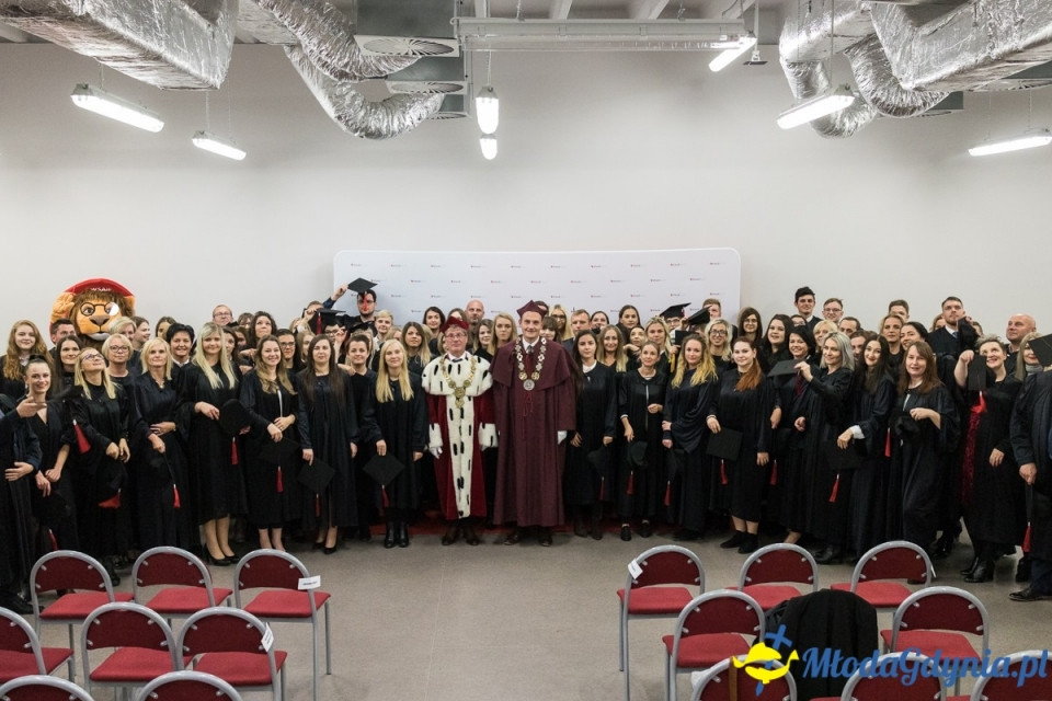 Gala dyplomowa WSAiB Gdynia 2019