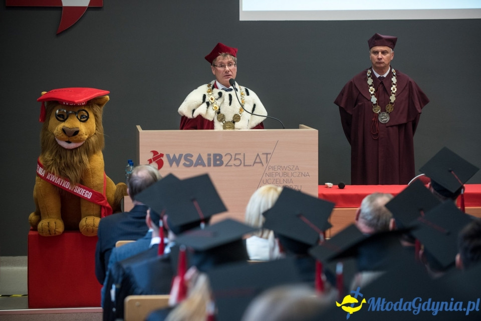Gala dyplomowa WSAiB Gdynia 2019