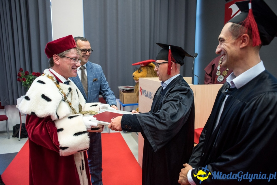 Gala dyplomowa WSAiB Gdynia 2019