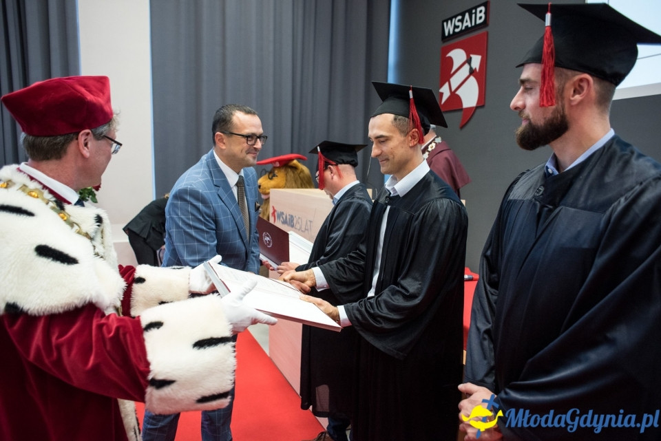 Gala dyplomowa WSAiB Gdynia 2019
