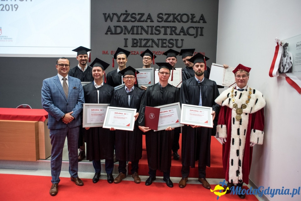 Gala dyplomowa WSAiB Gdynia 2019
