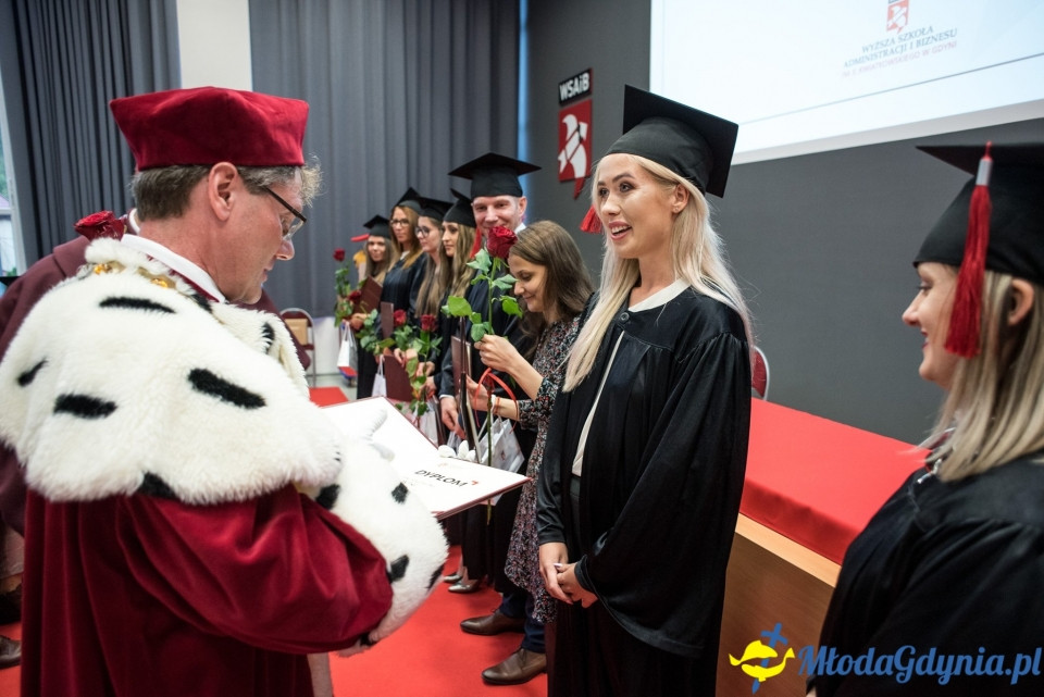 Gala dyplomowa WSAiB Gdynia 2019