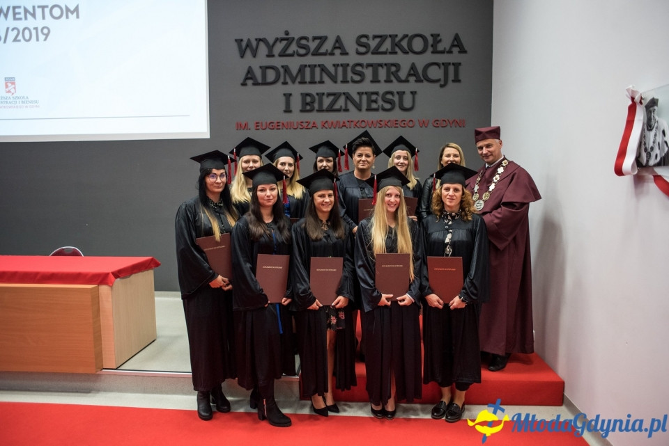Gala dyplomowa WSAiB Gdynia 2019